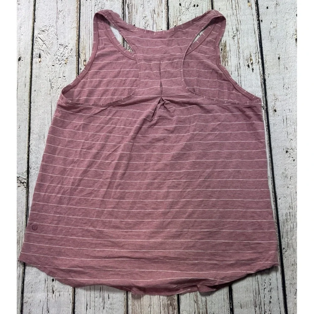 Lululemon Tank Top Womens Size 8? Sleeveless Pink‎ Striped Athletic Activewear